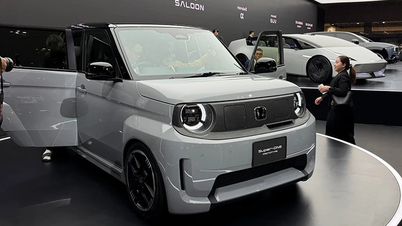 See the Honda Super-ONE Prototype - the "unique green car"