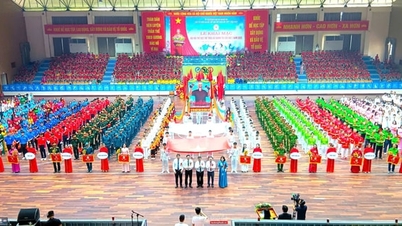 Pembukaan Festival Olahraga Komune Thanh Tri ke-1