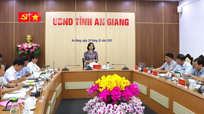 An Giang planerar att påbörja byggandet av tre skolprojekt i gränskommuner den 2 november.