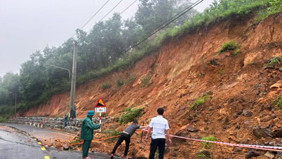 Evacuarea de urgență a persoanelor din zonele afectate de alunecări de teren din Gia Lai