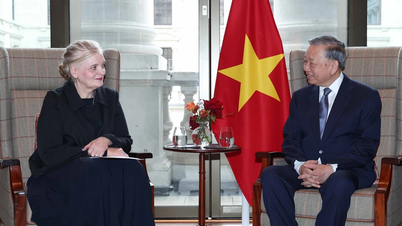 Generalsekretær To Lam mottar representanter fra næringslivsgrupper og internasjonale finansorganisasjoner