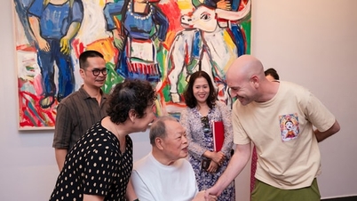 ชื่นชมร่องรอยพิเศษในเส้นทาง 60 ปีของจิตรกรโดซอน