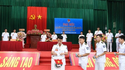 យុវជន​ក្រុម​ឃ្លាំមើល​ជលផល​លេខ​៣ ផ្តួចផ្តើម​គំនិត​ការពារ​អធិបតេយ្យភាព​សមុទ្រ និង​កោះ