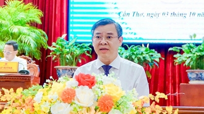 O Sr. Truong Canh Tuyen ocupa o cargo de Presidente do Comitê Popular da Cidade de Can Tho