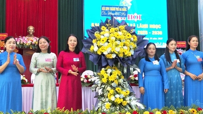 Women's Union of Lanh Ngoc and Tra Doc communes organized the first women's congress.