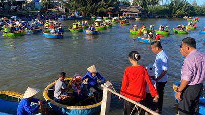 Hội An ra mắt bến tàu du lịch đầu tiên đón khách tham quan rừng dừa Cẩm Thanh