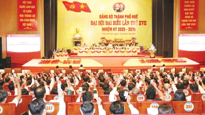 នាព្រឹកមិញនេះ ពិធីបើកមហាសន្និបាតបក្សទីក្រុង Hue លើកទី១៧ អាណត្តិ ២០២៥ - ២០៣០