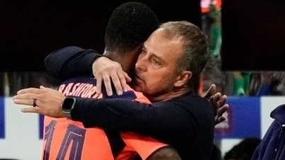 Rashford Berniat Mengejutkan Barca, MU Berharap Mendengar