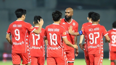 V리그에서 가장 '독특한' 축구팀, 스타는 필요 없어도 자신감 넘치게 4강 진입