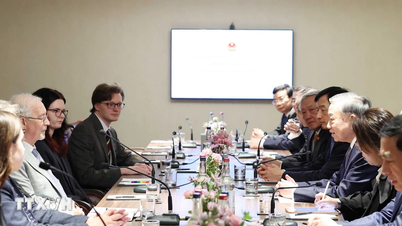 Promover ainda mais a cooperação entre os dois Partidos Comunistas do Vietname e o Reino Unido.