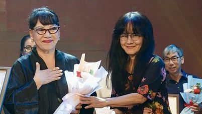 'Nhớ mùa thu Hà Nội' của Trịnh Công Sơn là một trong 50 ca khúc tiêu biểu 50 năm qua