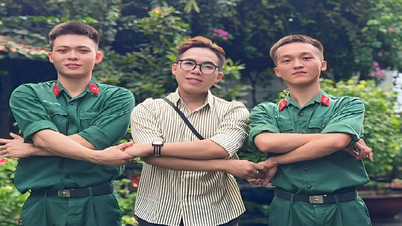 Thủ lĩnh văn nghệ nhiệt huyết, gắn bó với bộ đội