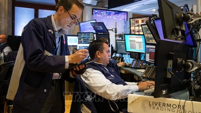 Ανάμεικτες αντιδράσεις στις αμερικανικές μετοχές μετά την απόφαση της Fed να μειώσει τα επιτόκια