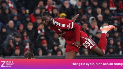 موهبة ليفربول الشابة تحصل على بطاقتين حمراوين في 16 دقيقة