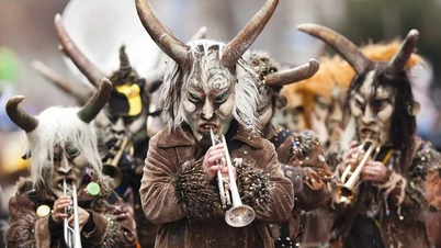 قدیم ماسک کا راز جو ہالووین کی رات لوگوں کی حفاظت کرتا ہے۔