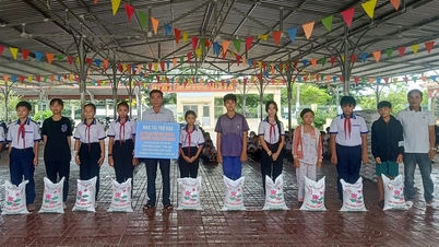 Doneer 1 ton rijst aan studenten in moeilijke omstandigheden