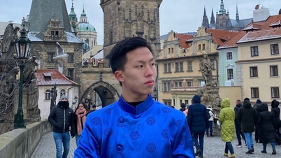 ชาย 'เร่ร่อน' และความปรารถนาของเขาที่จะเผยแพร่อัตลักษณ์ของชาวเวียดนาม