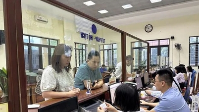 ກະ​ຊວງ​ພາຍ​ໃນ​ສະ​ເໜີ​ບັນ​ດາ​ມາດ​ຕະ​ຖານ​ໃໝ່​ກ່ຽວ​ກັບ​ມາດ​ຕະ​ຖານ​ການ​ນຳ​ພາ ແລະ ຕຳ​ແໜ່ງ​ຄຸ້ມ​ຄອງ​ບັນ​ດາ​ອົງ​ການ​ບໍ​ລິ​ຫານ​ລັດ.