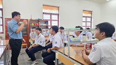 Почитание выдающихся примеров