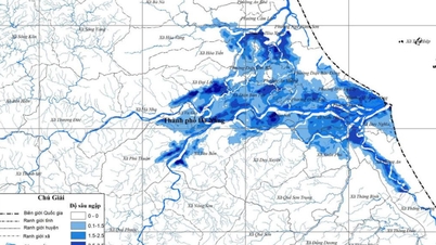 Flommen i Thu Bon-elven i Da Nang overstiger det historiske nivået fra 1964.