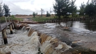 ຂໍ້​ມູນ​ທີ່​ວ່າ​ຊາວ​ພູ​ໂຮ່ຍ​ຖືກ​ໂດດ​ດ່ຽວ​ຍ້ອນ​ໄພ​ນ້ຳ​ຖ້ວມ​ແມ່ນ​ບໍ່​ຖືກ​ຕ້ອງ.