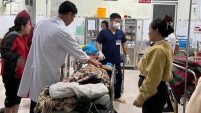 ដឹកជនរងគ្រោះបាក់ដី ៣នាក់ ជាង២០គីឡូម៉ែត្រ បញ្ជូនទៅមន្ទីរពេទ្យសង្គ្រោះបន្ទាន់មួយយប់