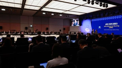 ຫວຽດນາມ ສະ​ເໜີ​ບາງ​ທິດ​ທາງ​ເພື່ອ​ແນ​ໃສ່​ຊຸກຍູ້​ການ​ປະດິດ​ສ້າງ ​ແລະ ວັດທະນາ​ຖາວອນ