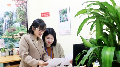 손을 잡고 녹색 공간을 만들어 보세요