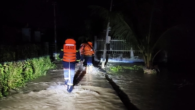 ទឹក​ជំនន់​បាន​ហក់​ឡើង ផ្ទះ​រាប់​សិប​គ្រួសារ​នៅ​ឃុំ​ហាំ​ធួន ត្រូវ​នៅ​ដាច់​ឆ្ងាយ។