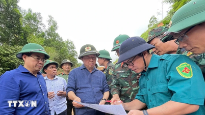 Vicepremier inspecteert herstelwerkzaamheden na overstromingen in Quang Ngai