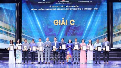 44 alkotás nyerte el az V. Országos Sajtódíjat a korrupció, a pazarlás és a negativitás megelőzése és elleni küzdelem témájában.