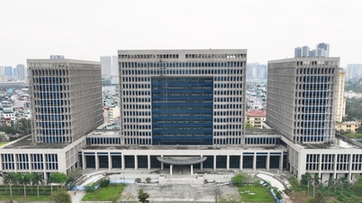 Project hoofdkantoor Ministerie van Buitenlandse Zaken: overgedragen aan Ministerie van Openbare Veiligheid voor onderzoek