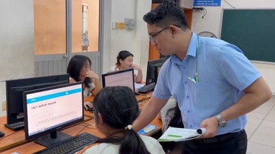 Intensive training of English teachers