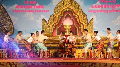 פסטיבל אוק אום בוק המרגש של אנשי הקמר במחוז טרה וין