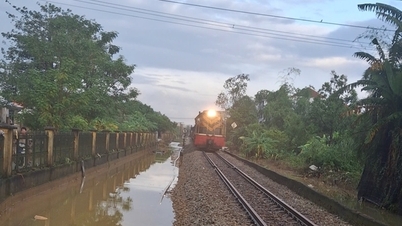 Північно-південна залізнична лінія через місто Хюе