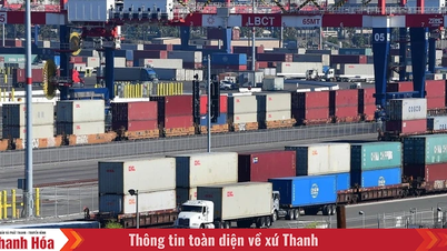 Le Sénat américain adopte une résolution visant à mettre fin aux droits de douane internationaux imposés par Trump.