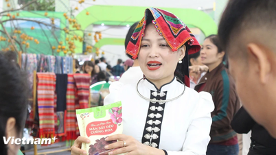 Amikor az etnikai kisebbségek „örökséget visznek” a városba, és erőfeszítéseket tesznek a felföldi identitás előmozdítására