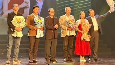 Ta Minh Tam és Giang Son... a 2025-ös Nemzeti Kiterjesztett Zenei Fesztivál „forró székében” ülnek.