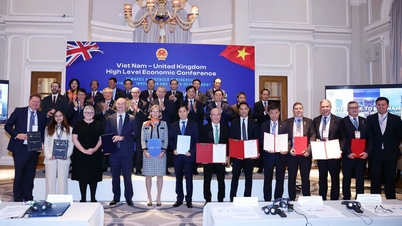 Vietnam vereinbart strategische Zusammenarbeit mit globalen Partnern
