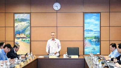 Ki kell egészíteni a Nemzetbiztonsági Ipari Komplexumban részt vevő vállalkozások és szervezetek kiválasztásának kritériumaira vonatkozó egyértelmű szabályozást.