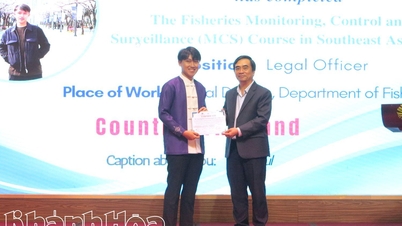 غیر قانونی ماہی گیری کے خلاف تربیتی کورس کی اختتامی تقریب