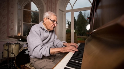 Âm nhạc có thể làm giảm nguy cơ sa sút trí tuệ ở người cao tuổi