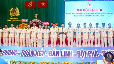 PEMUDA KEPOLISIAN PROVINSI VINH LONG Perintis, bersatu, berani, inovatif, berkembang, berprestasi demi keamanan nasional