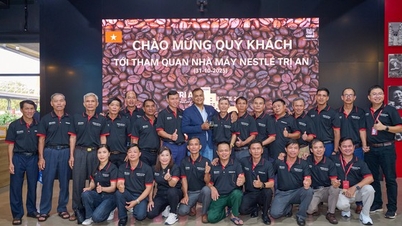 ໃຫ້ກຽດຊາວກະສິກອນໃນການເດີນທາງຂອງການພັດທະນາກະສິກຳແບບຍືນຍົງ