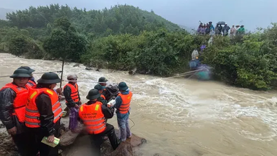 Το Ανόι υποστηρίζει 30 δισεκατομμύρια VND στις περιοχές Χουέ, Ντα Νανγκ και Κουάνγκ Νγκάι για την αντιμετώπιση των συνεπειών των πλημμυρών.