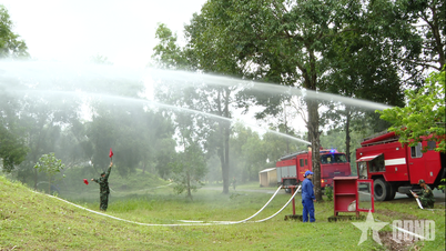 Warehouse 301 (Military Region 9) tightens fire prevention and fighting during the rainy and stormy season.