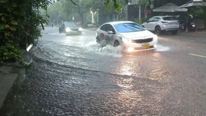 ホーチミン市は嵐11号の影響で大雨に見舞われている