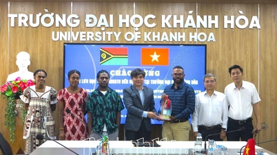 Trường Đại học Khánh Hòa tiếp nhận 3 lưu học sinh Vanuatu