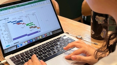 Studenti „vynechávají hodiny“, aby si mohli přivydělávat… a zaplatit si za opakování studia