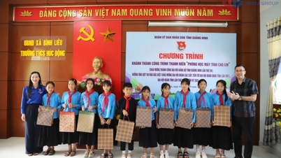 Einweihung und Übergabeschild des Jugendprojekts „Computerunterricht für Kinder“ an der Huc Dong Secondary School